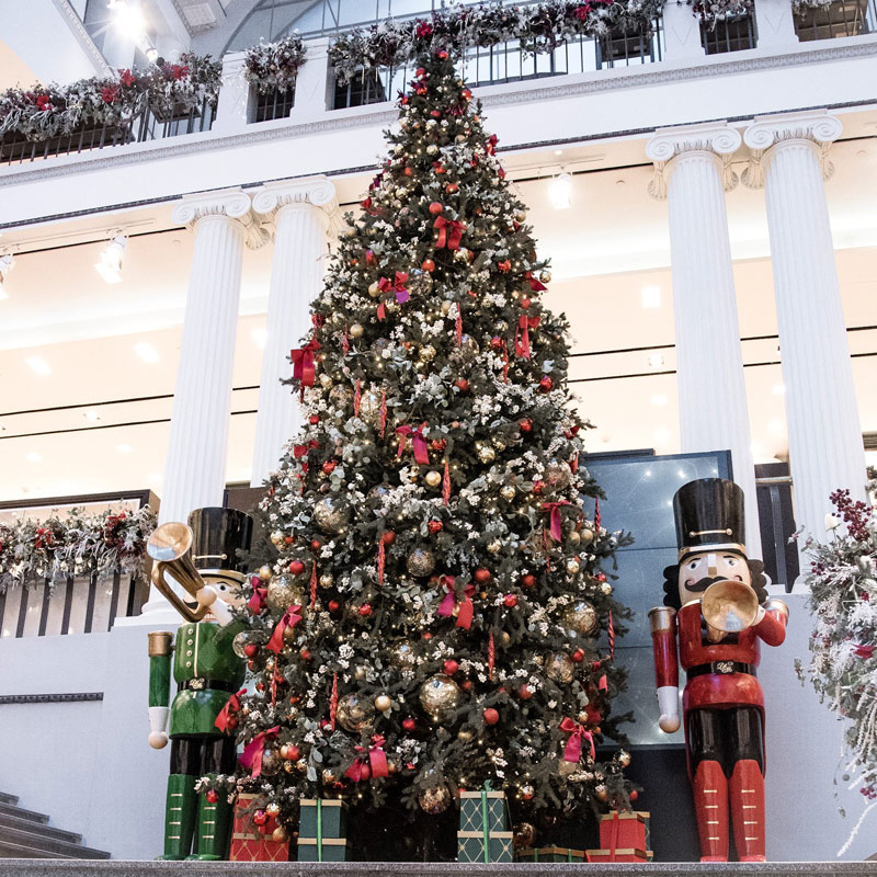 Commercial Christmas Decoration Rental Near Washington DC commercial Christmas decoration rental Virginia